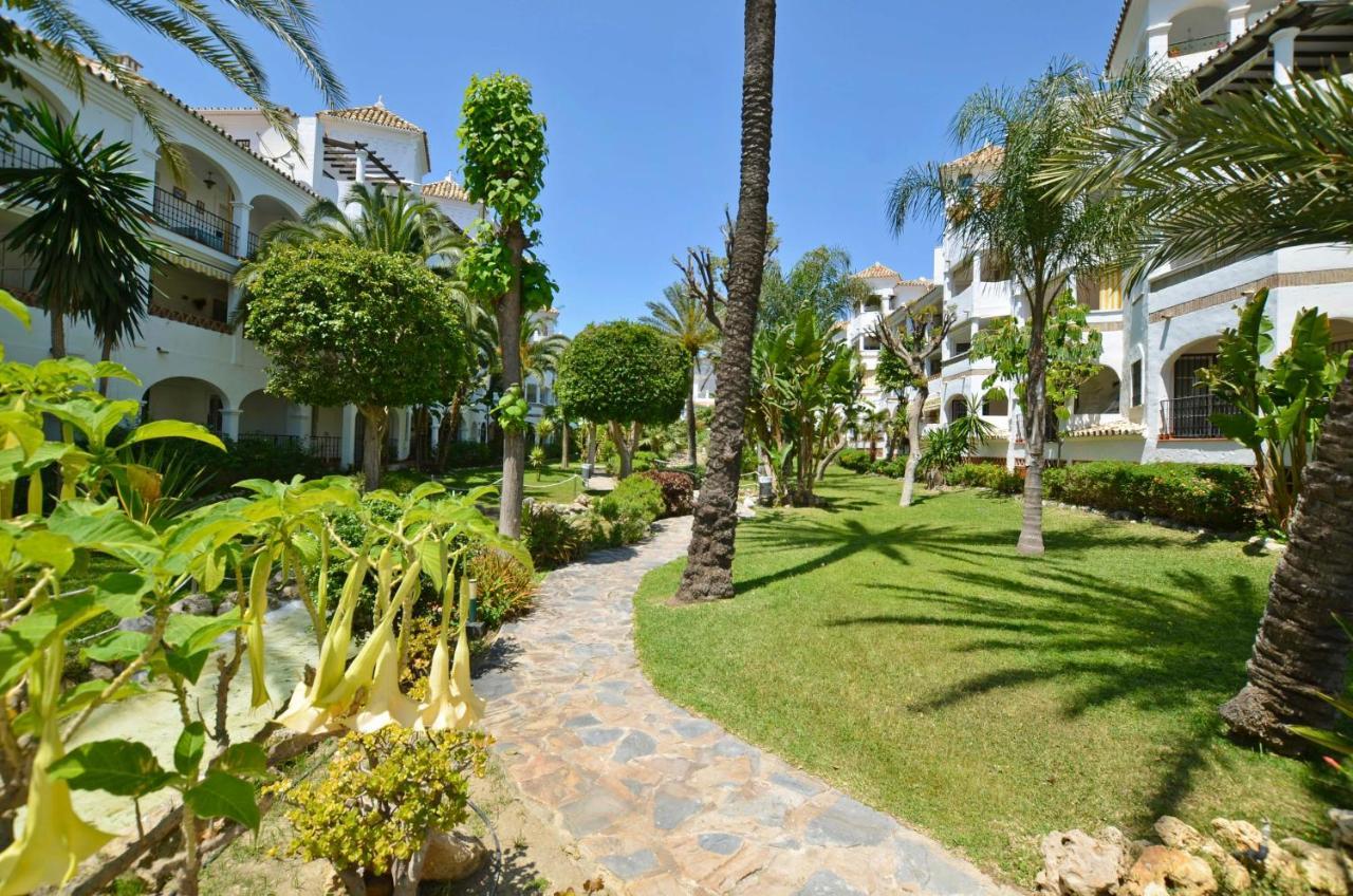 Apartment Playa 100m, Terraza Privada, Piscina, Wifi, Impecable Benalmadena